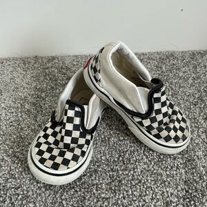 Van checkered shoes